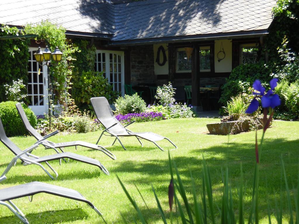 Cozy Cottage In Malmedy With Large Garden エクステリア 写真